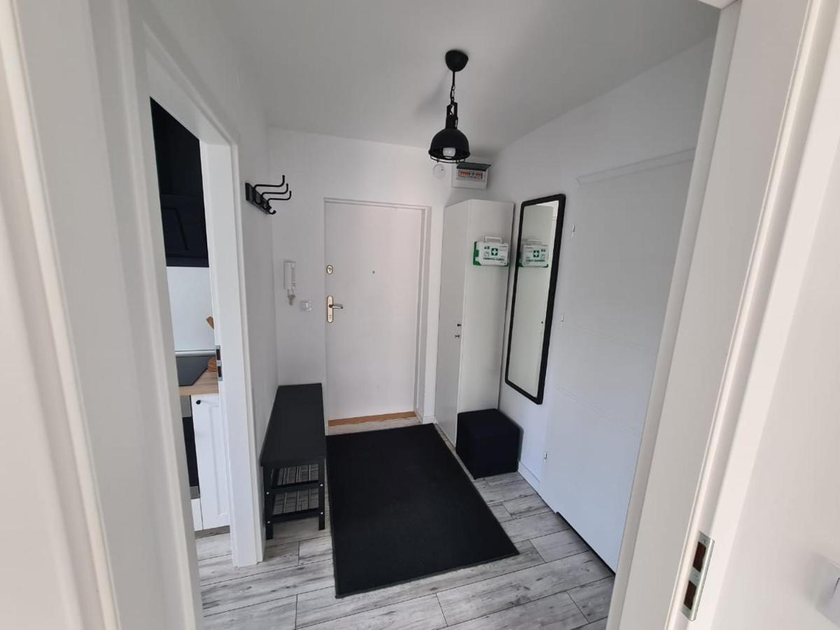 Krolewska Centrum Apartament 4X ワルシャワ エクステリア 写真