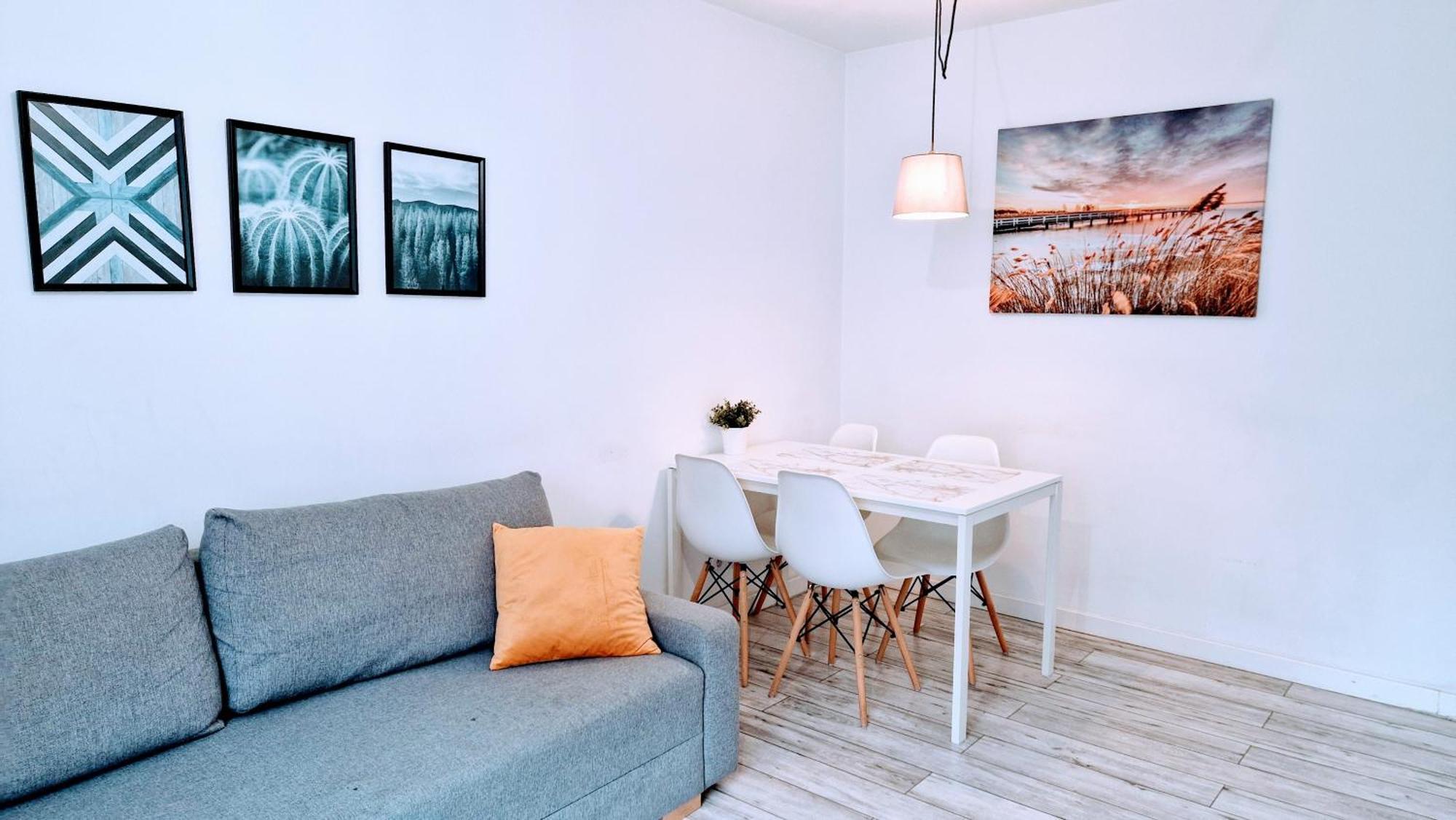 Krolewska Centrum Apartament 4X ワルシャワ エクステリア 写真
